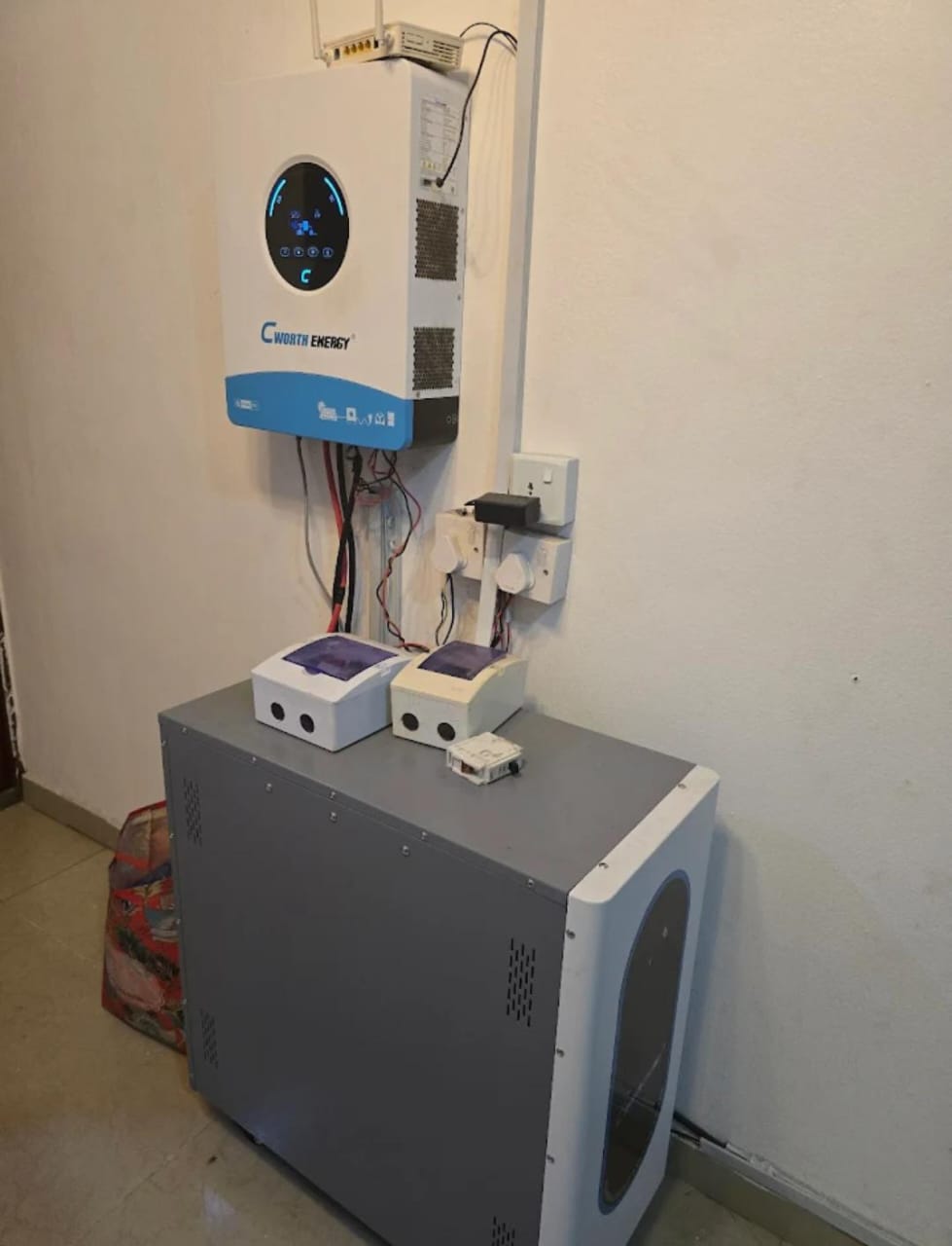 7.5KVA and 15KWH BATTERY