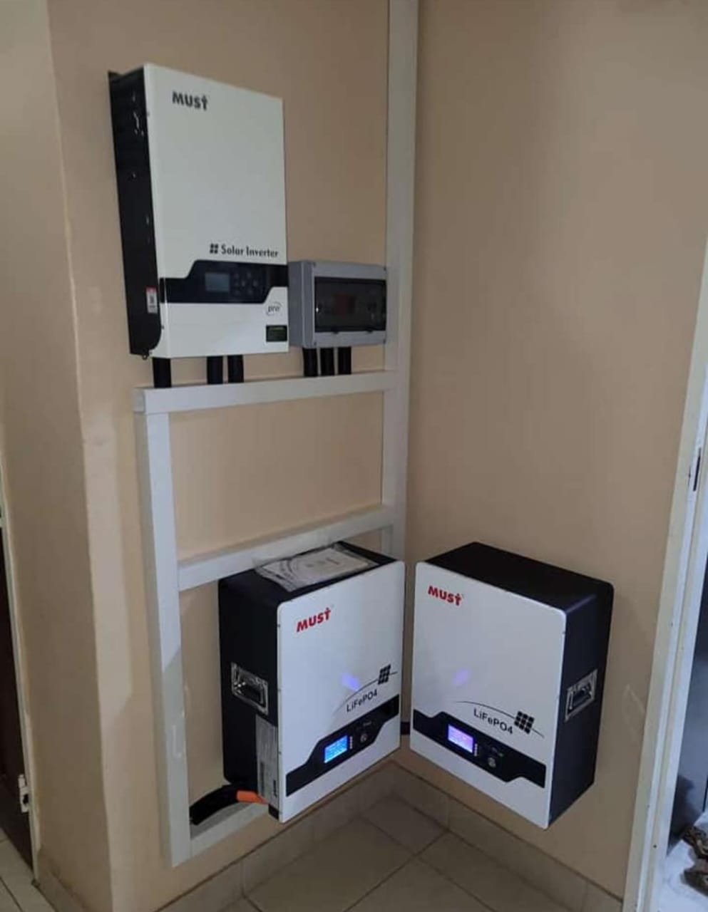 10KVA and 10KWH BATTERY (2)